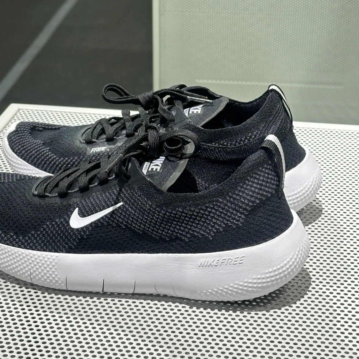 Alternative view of Giày Nike Free 2025 'Black White' HF1078-002