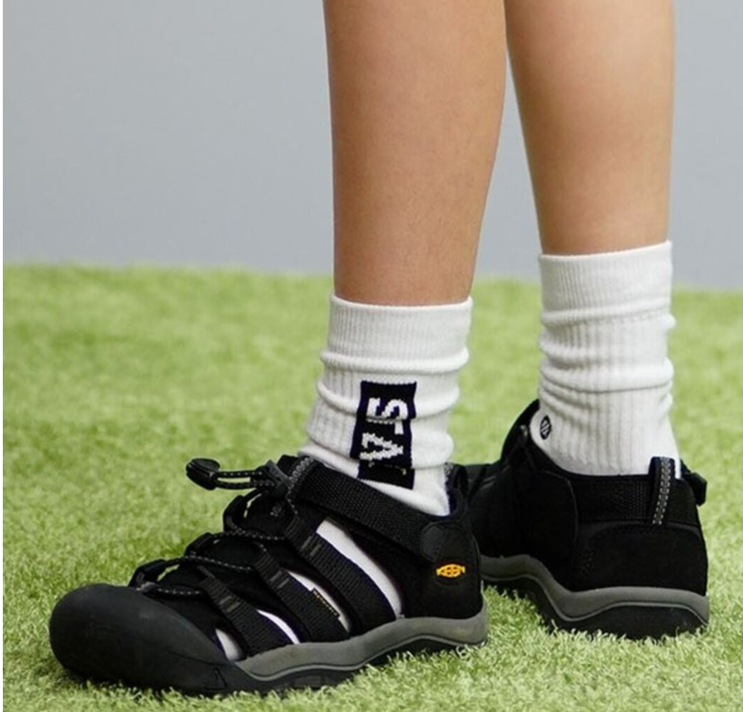 Alternative view of Dép Keen Sandály Newport H2 'Black' 1022838