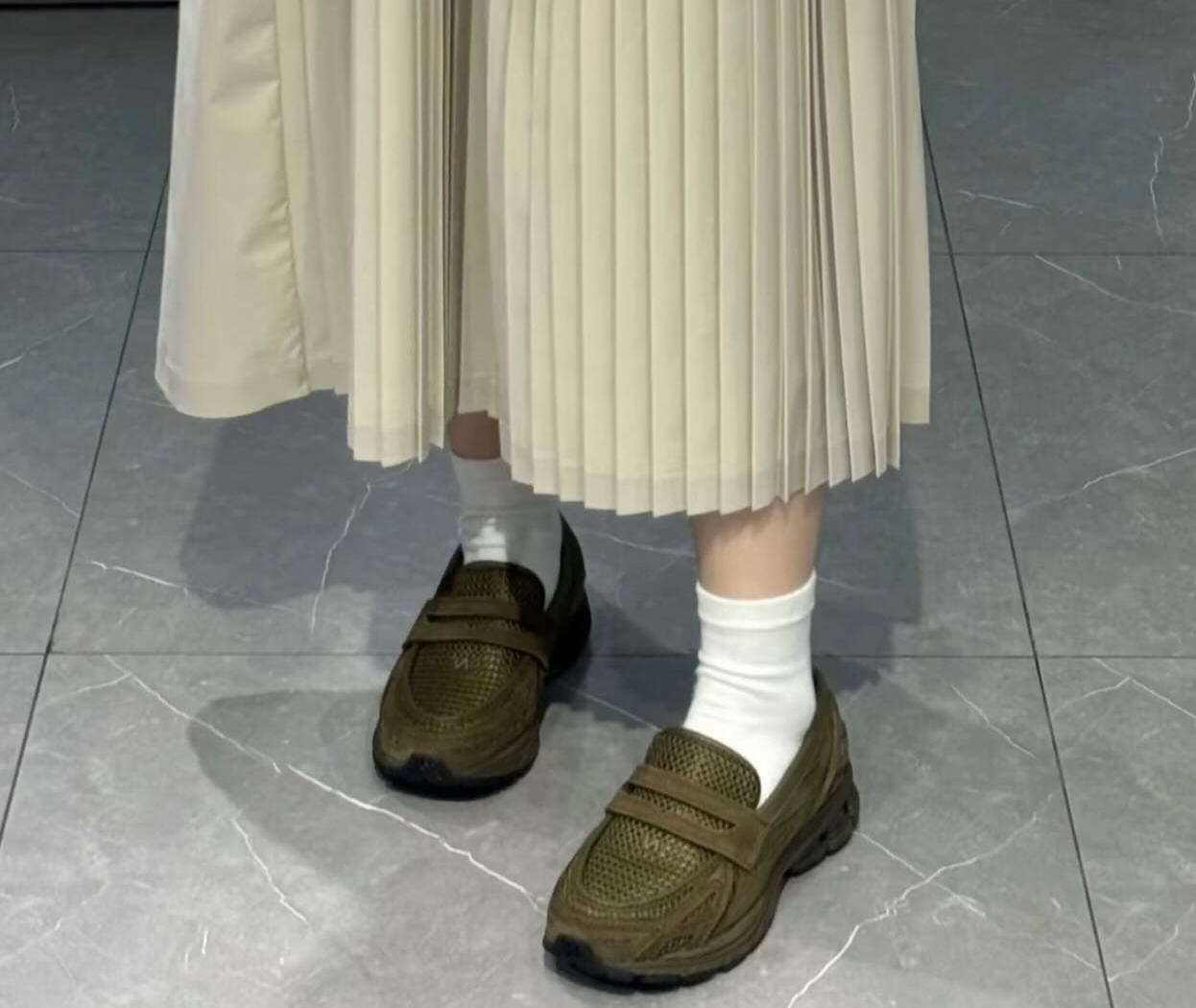 Alternative view of Giày New Balance 1906L 'Olive Khaki' U1906LNV