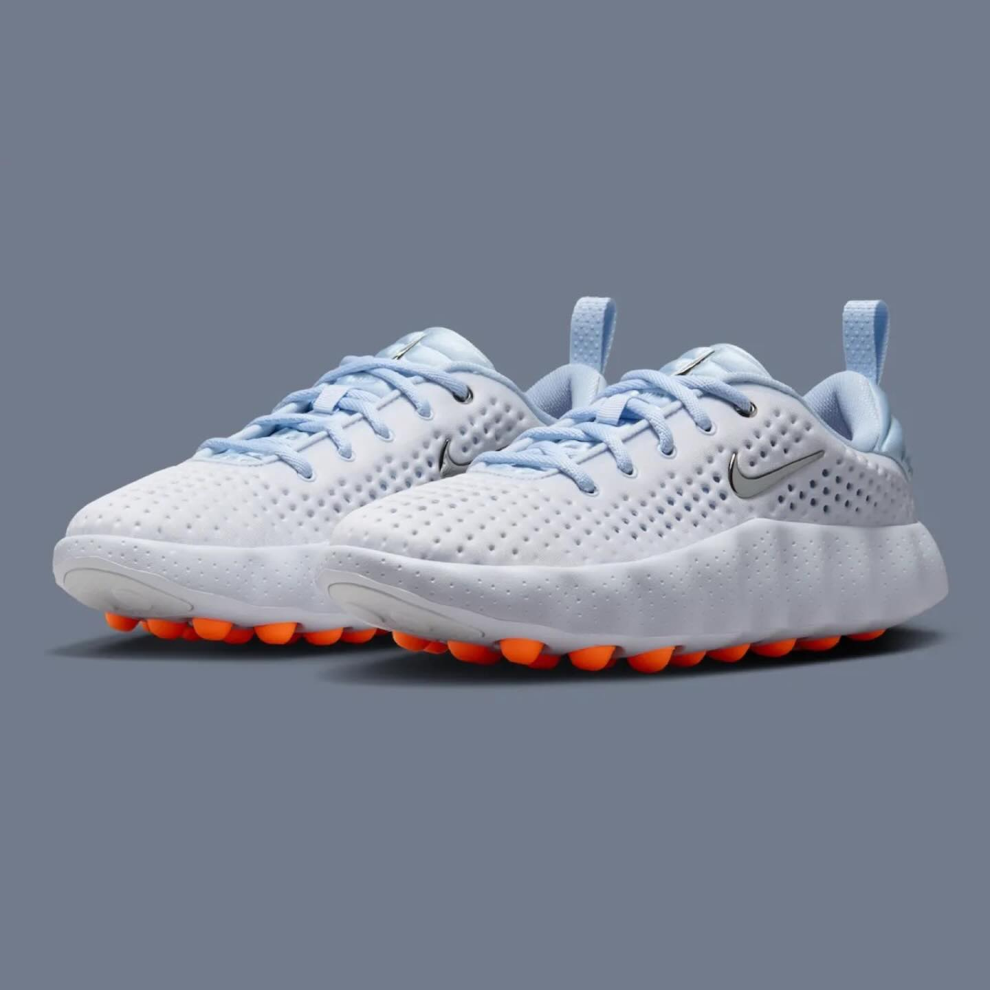 Alternative view of Giày Nike Mind 002 Football 'Grey' HQ4310-002