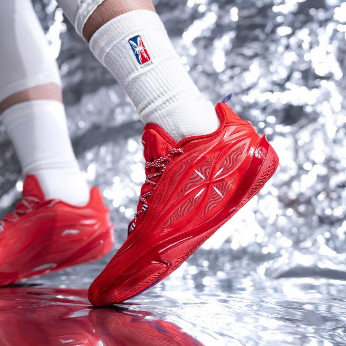 Alternative view of Giày Li-Ning Way of Wade 808 5 Ultra V2 'Flame' ABAV045-12