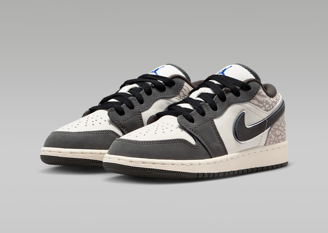 Alternative view of Giày Nike Air Jordan 1 Low SE 'Sail Deep' IU2268-100