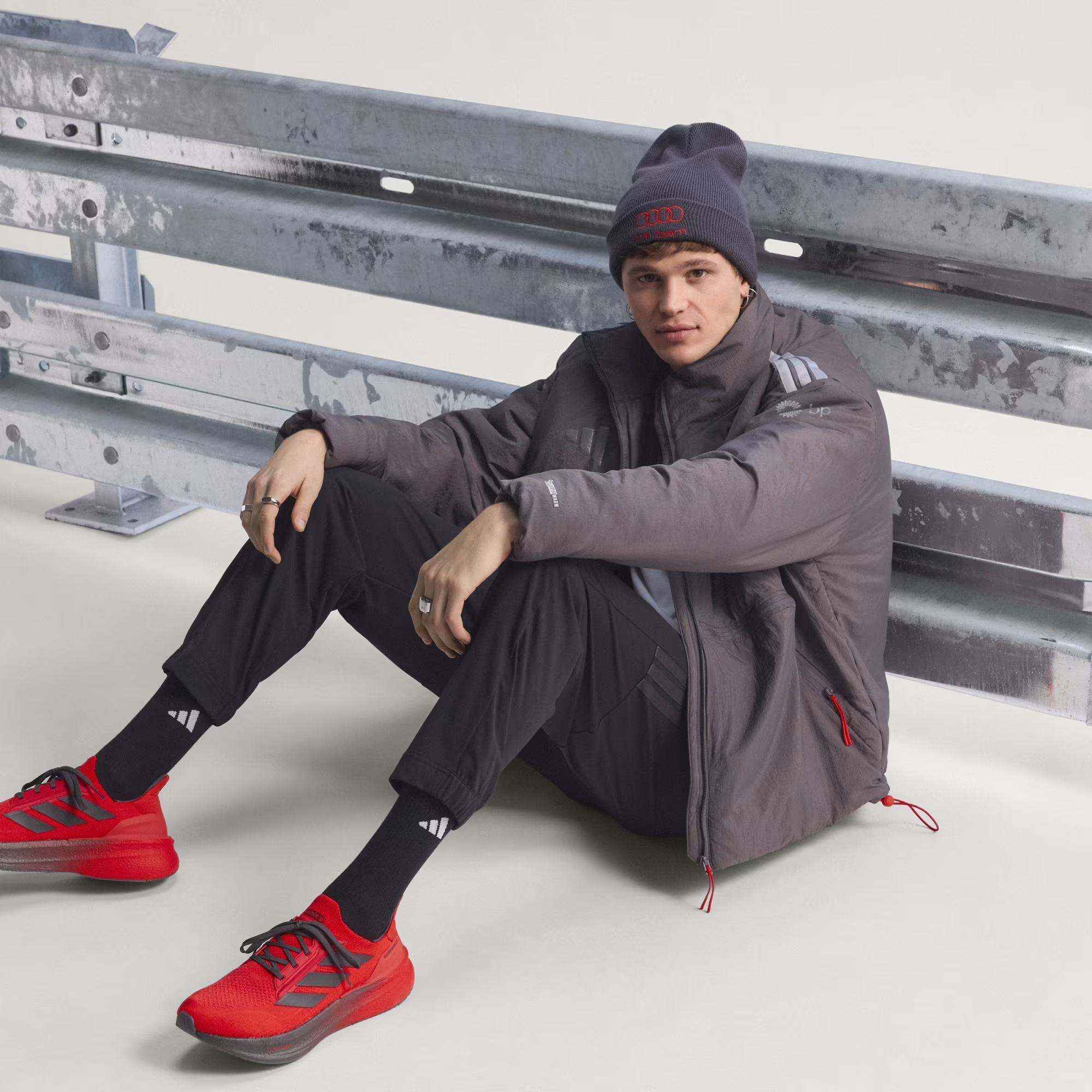 Áo Adidas Audi Revolut F1 'Grey Strata' KF8536 - Ảnh 4