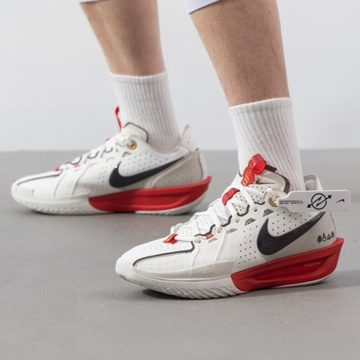 Alternative view of Giày Nike Air Zoom GT Cut 3 'Year of the Snake' HV5977-102