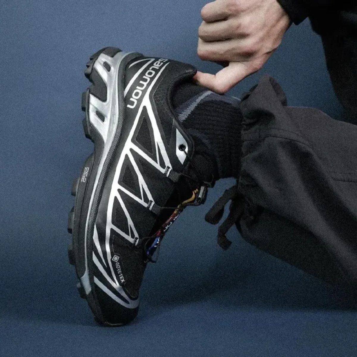 Alternative view of Giày Salomon XT-6 Gore-Tex 'Black Silver' l47450600