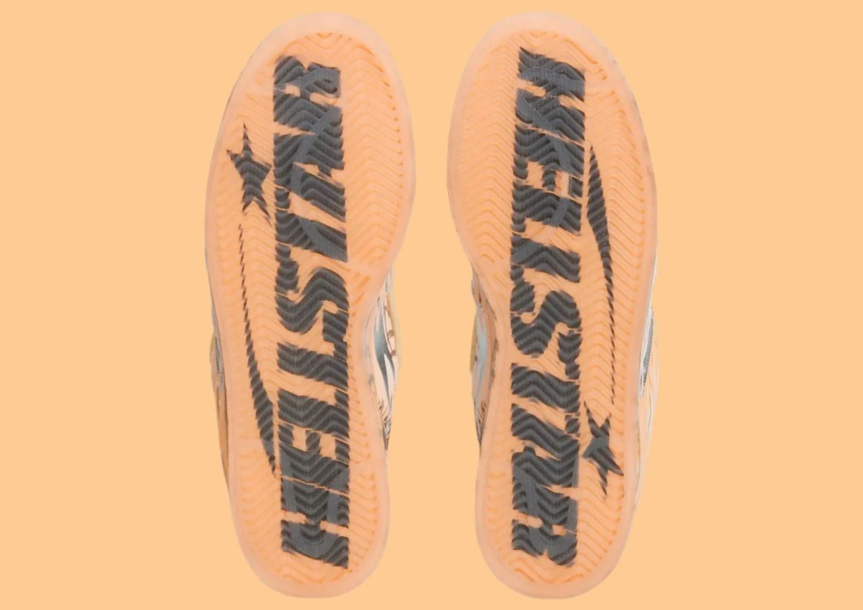 Ra mắt phiên bản Hellstar x Adidas Superstar “Hazy Orange”