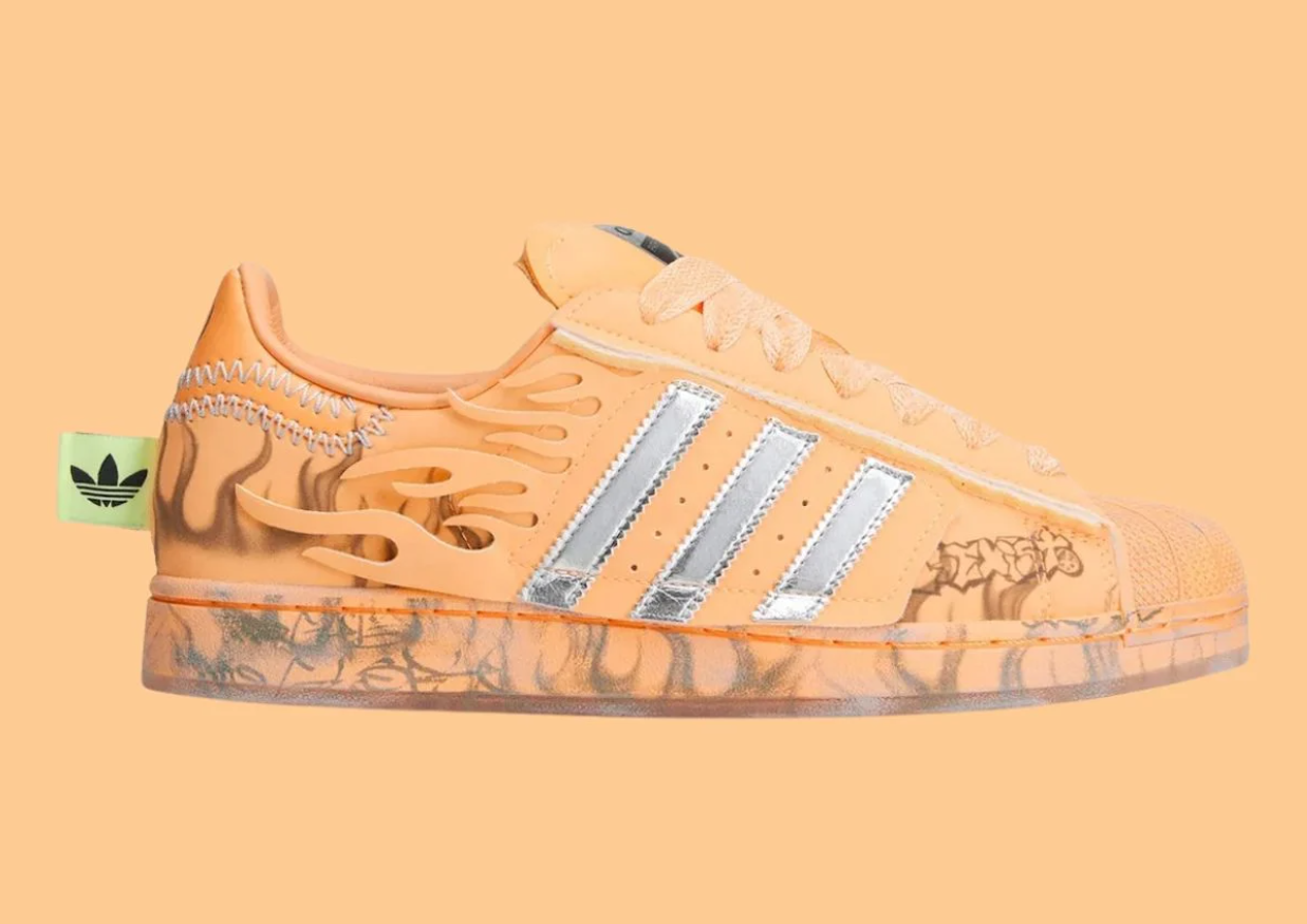Ra mắt phiên bản Hellstar x Adidas Superstar “Hazy Orange”
