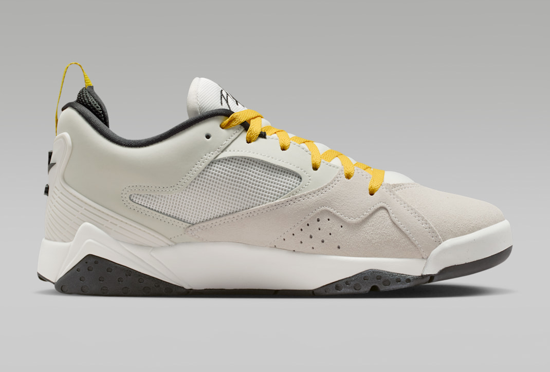 Alternative view of Giày Nike Air Jordan MVP 92 'White Vivid Sulfur' HQ3950-107