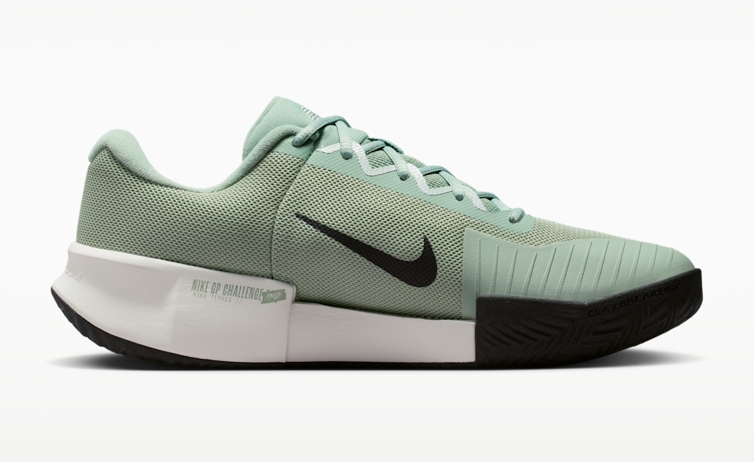 Alternative view of Giày Nike GP Challenge Pro 'Light Silver' IR2776-005