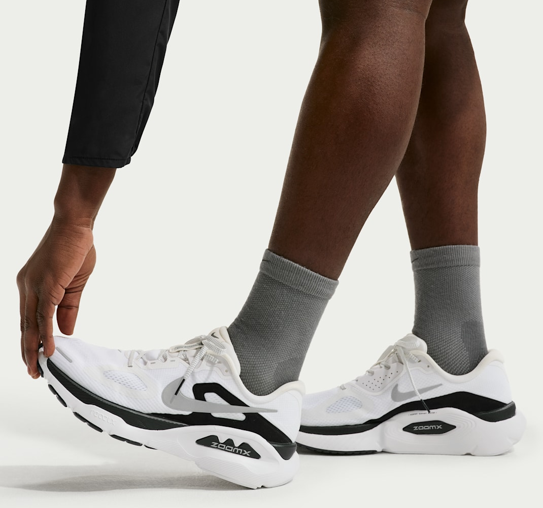 Alternative view of Giày Nike Structure Plus 'Summit White Silver Black' II7192-100