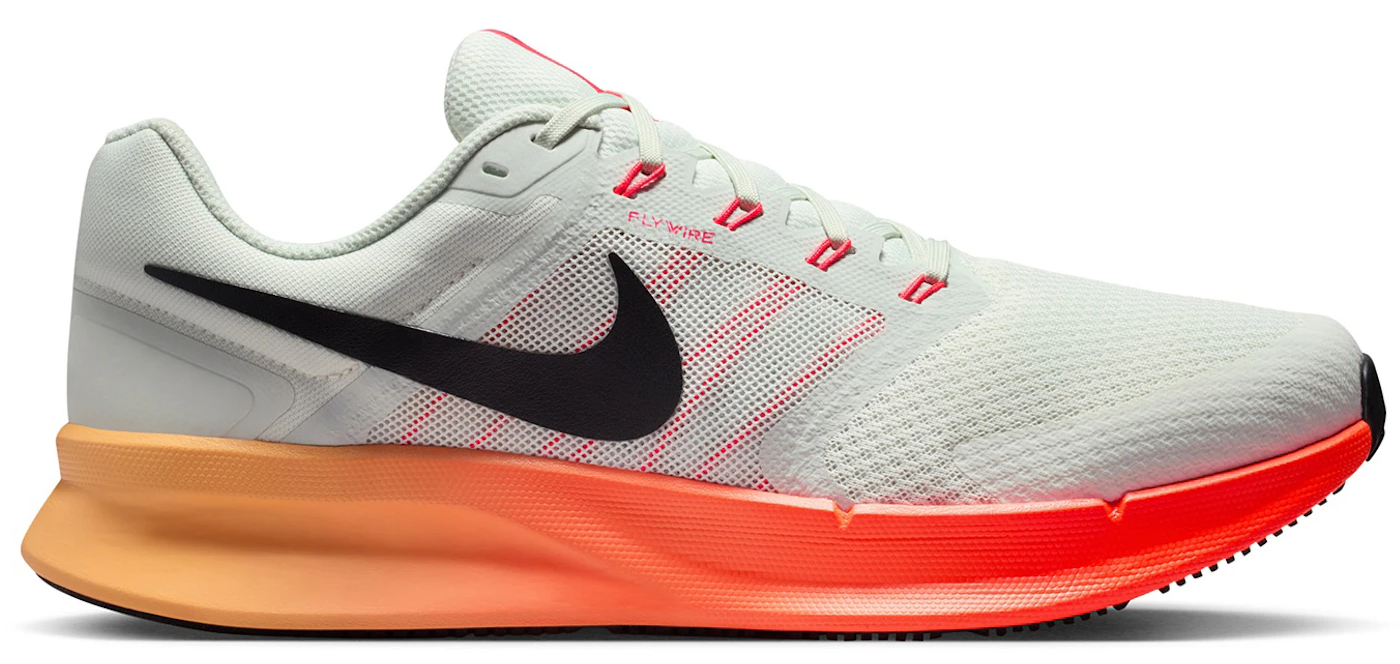 Giày Nike Run Swift 3 'Spruce Aura Bright Crimson' DR2695-017