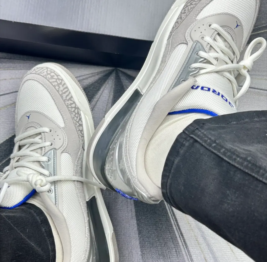 Alternative view of Giày Nike Air Jordan Ultra Sail Gamma 'Grey Old Royal' II3794-107