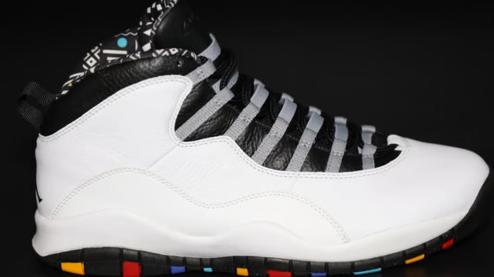 Hinh anh 3: Hinh anh Air Jordan 10 Martin, phien ban sample doc dao tu Jordan Brand.