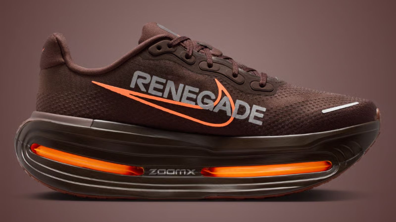 Hinh anh 2: Renegade X Nike Barrios Unidos: Vaporfly 4 va Vomero Premium