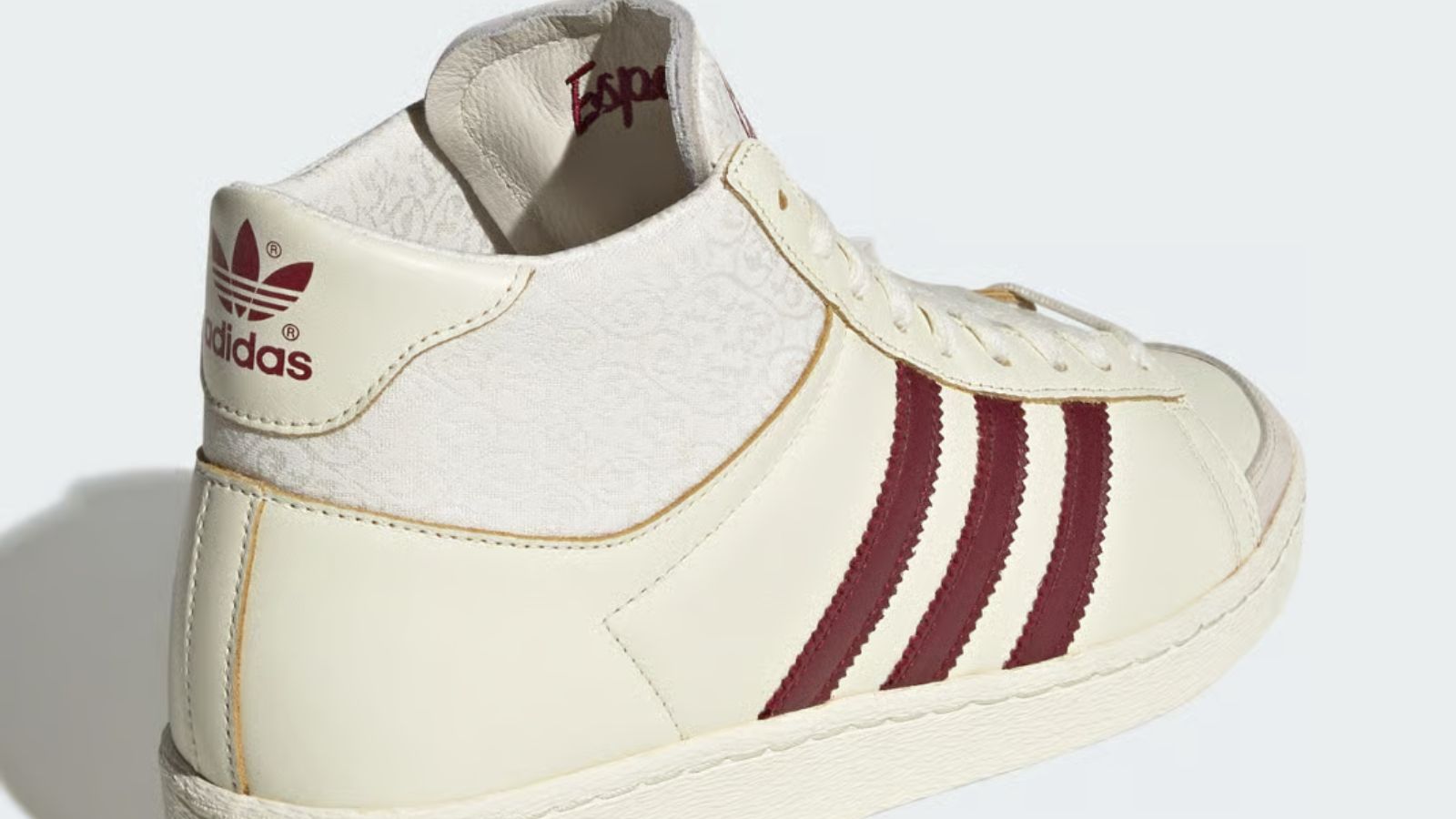 Hinh anh 4: adidas Jabbar Hi phien ban Tay Ban Nha World Cup 2026