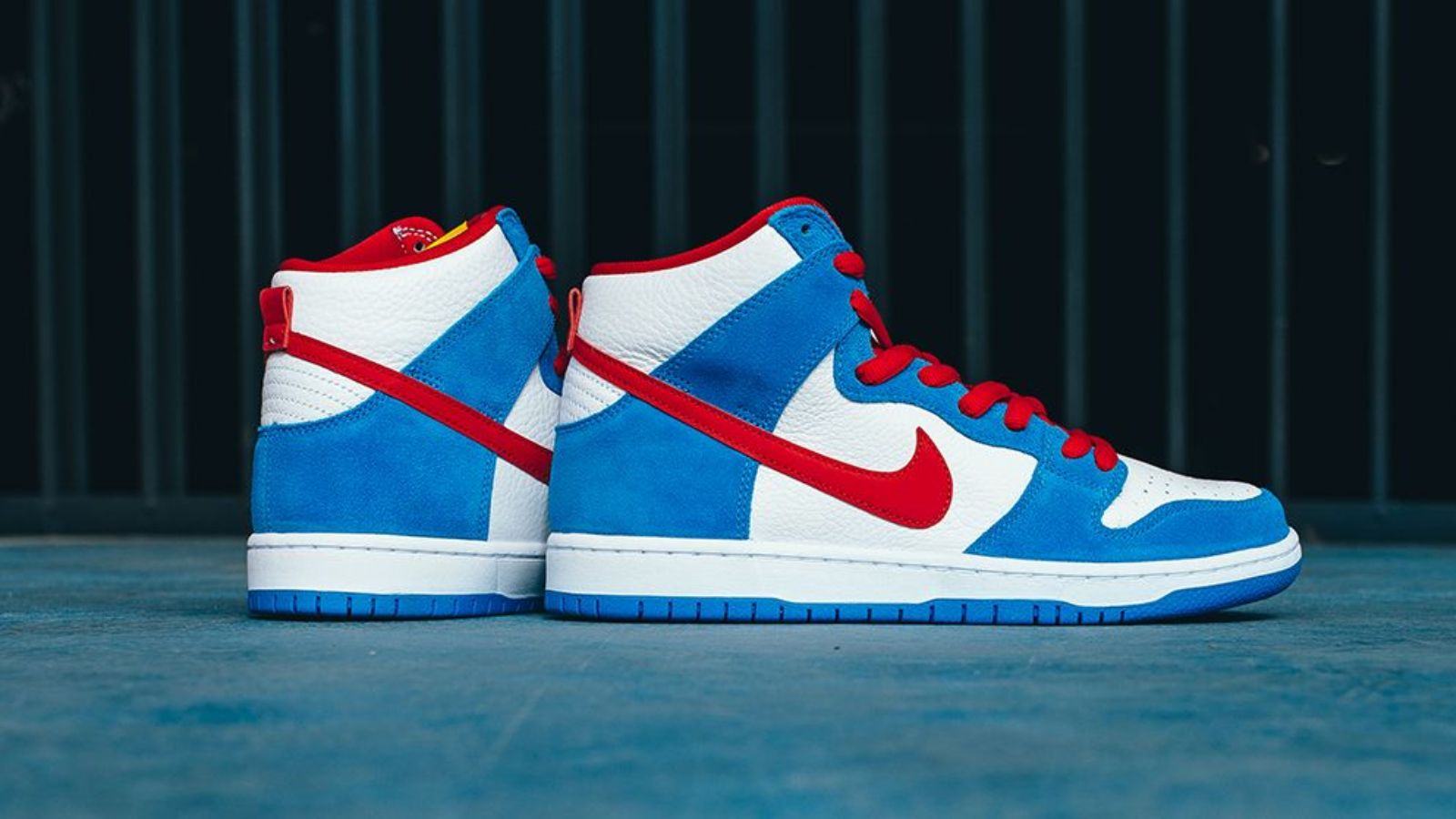 Hinh anh 3: Giay Nike SB Dunk High Doraemon lay cam hung tu anime