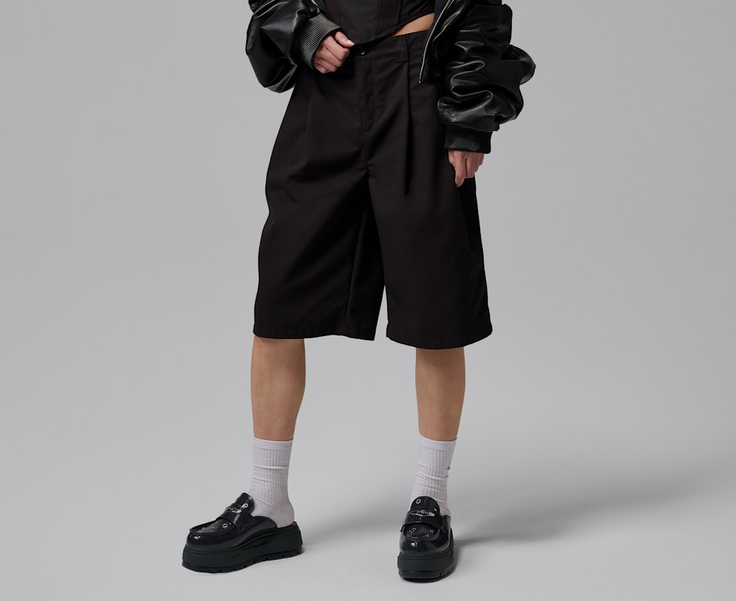 Alternative view of Giày Nike Air Jordan Mule SE 'Metallic Silver' IO7702-001