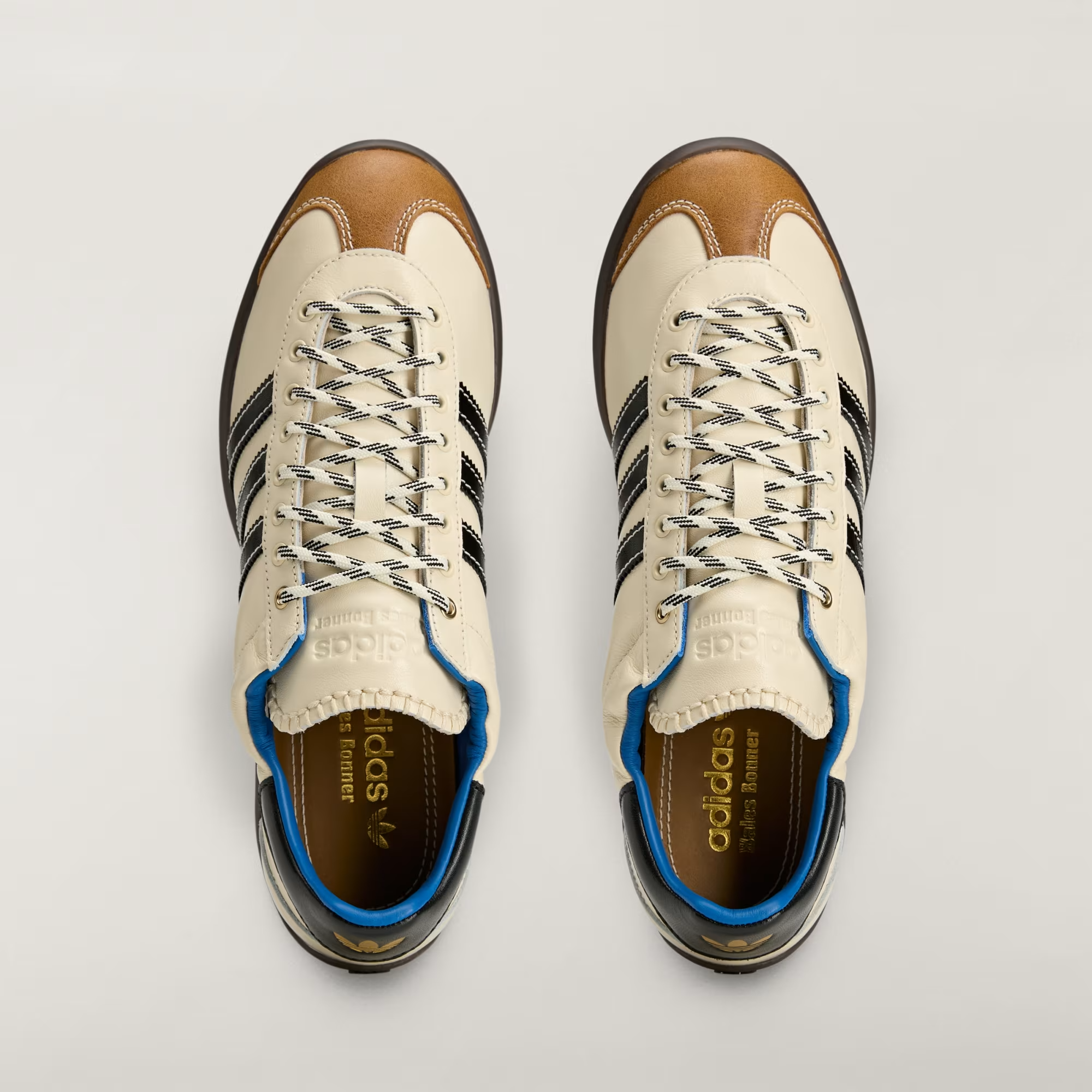 Alternative view of Giày Adidas Karintha OG 'Black White Lush Blue' KK4981