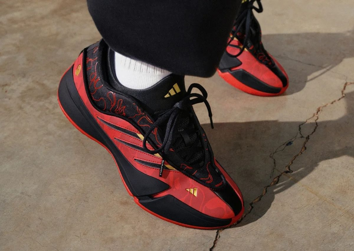Alternative view of Giày Adidas x Bape Dame 9 'Better Scarlet' IH0786