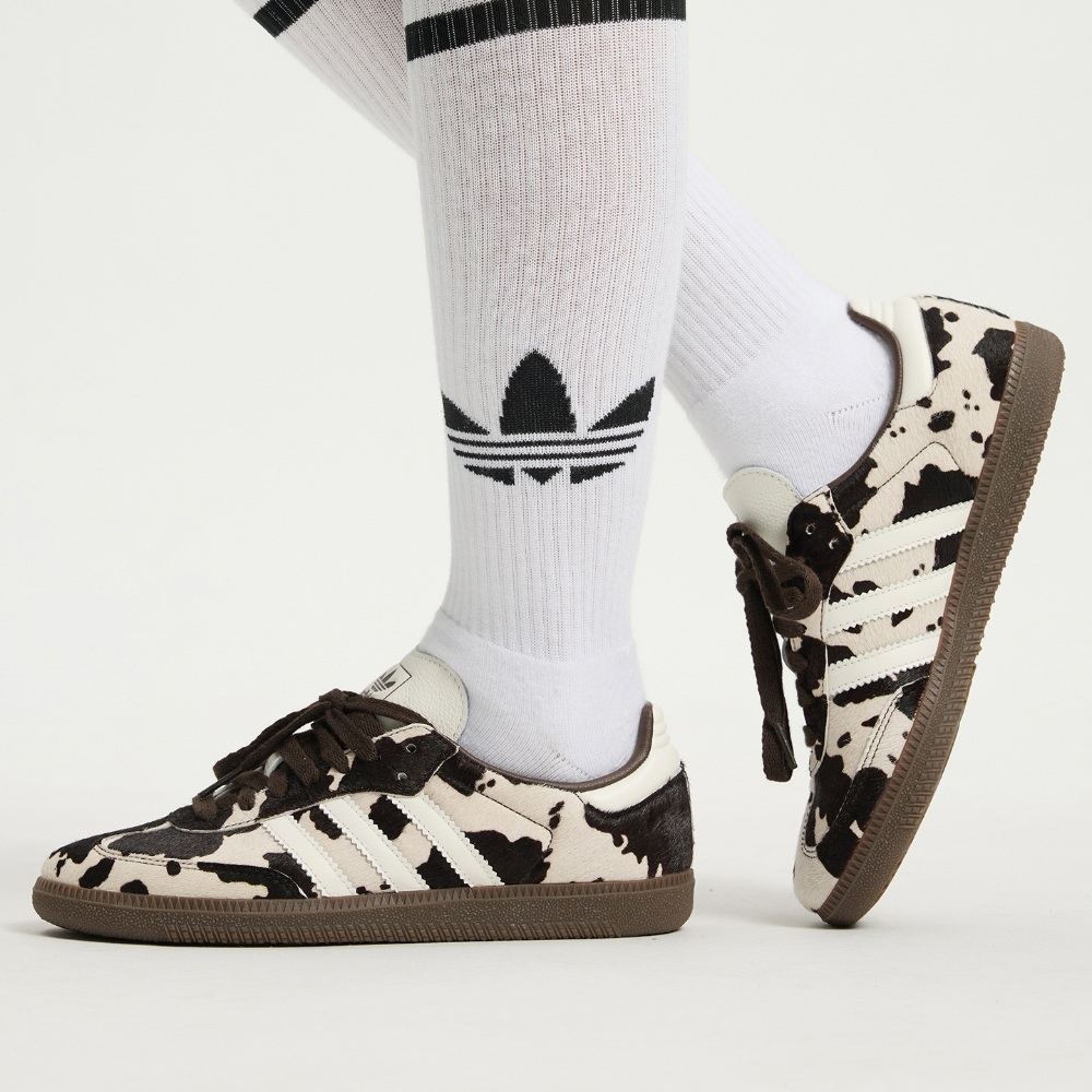 Alternative view of Giày Adidas Samba OG 'Dark Brown White' KK2238