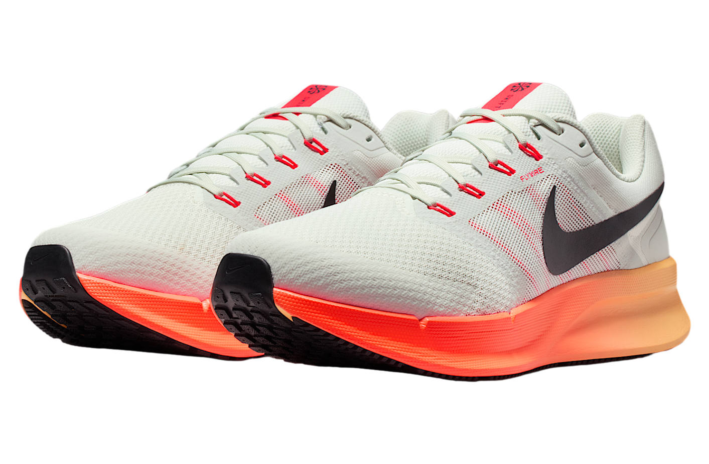 Alternative view of Giày Nike Run Swift 3 'Spruce Aura Bright Crimson' DR2695-017