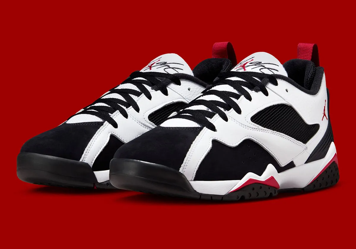 Alternative view of Giày Nike Air Jordan MVP 92 'White Black Gym Red' HQ3950-103