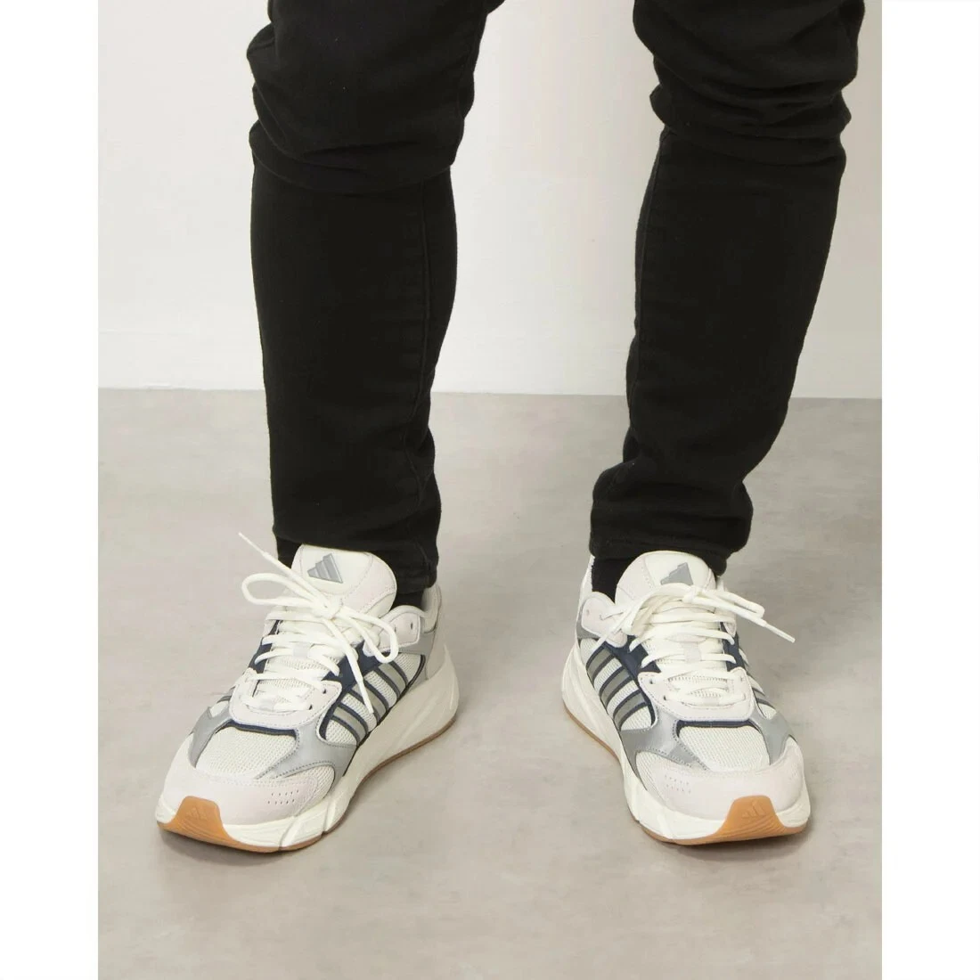 Alternative view of Giày Adidas Crazychaos 2000 'Off White' IG4351