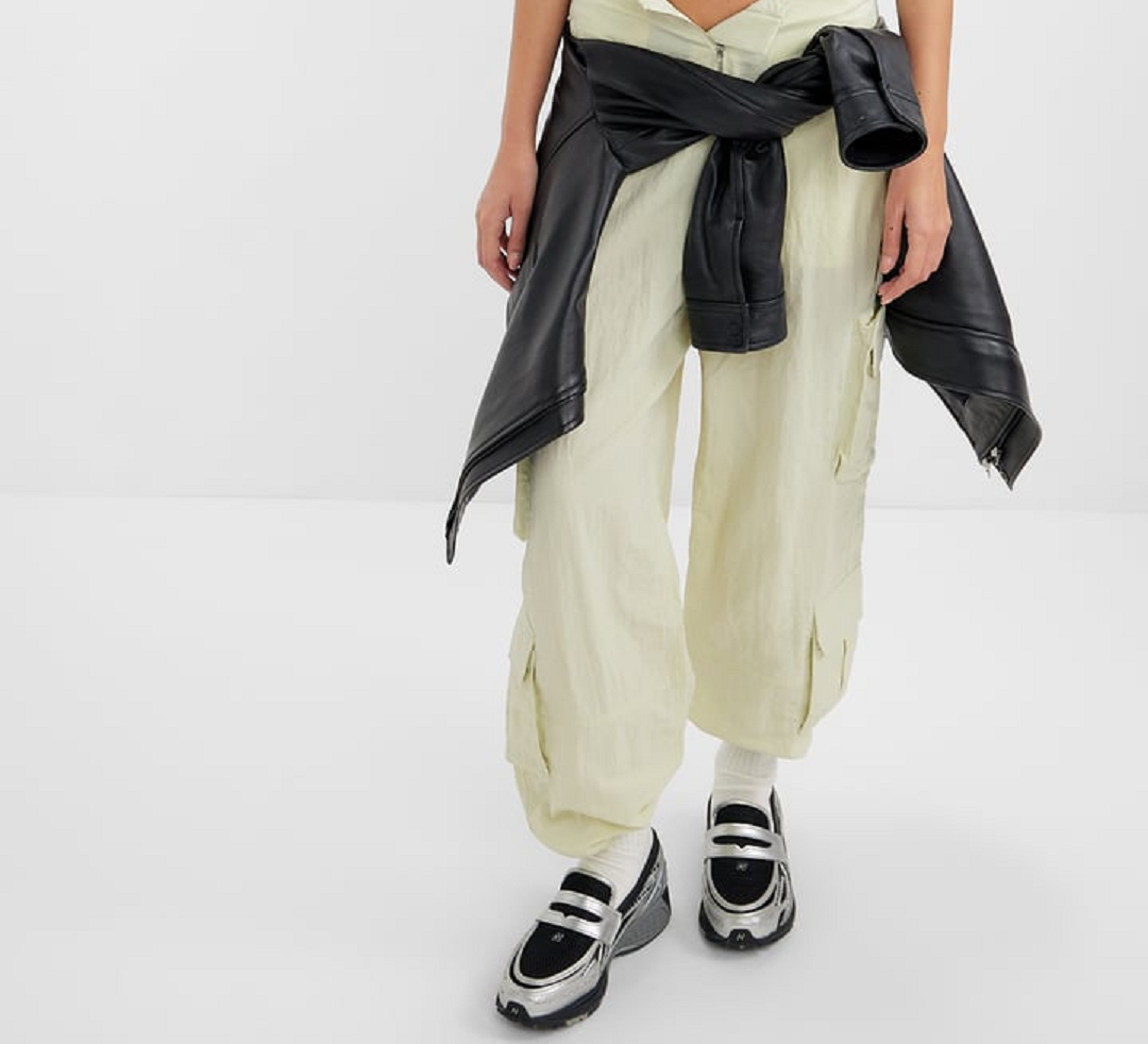 Alternative view of Giày New Balance 1906L 'Silver Metallic Black' U1906LOC