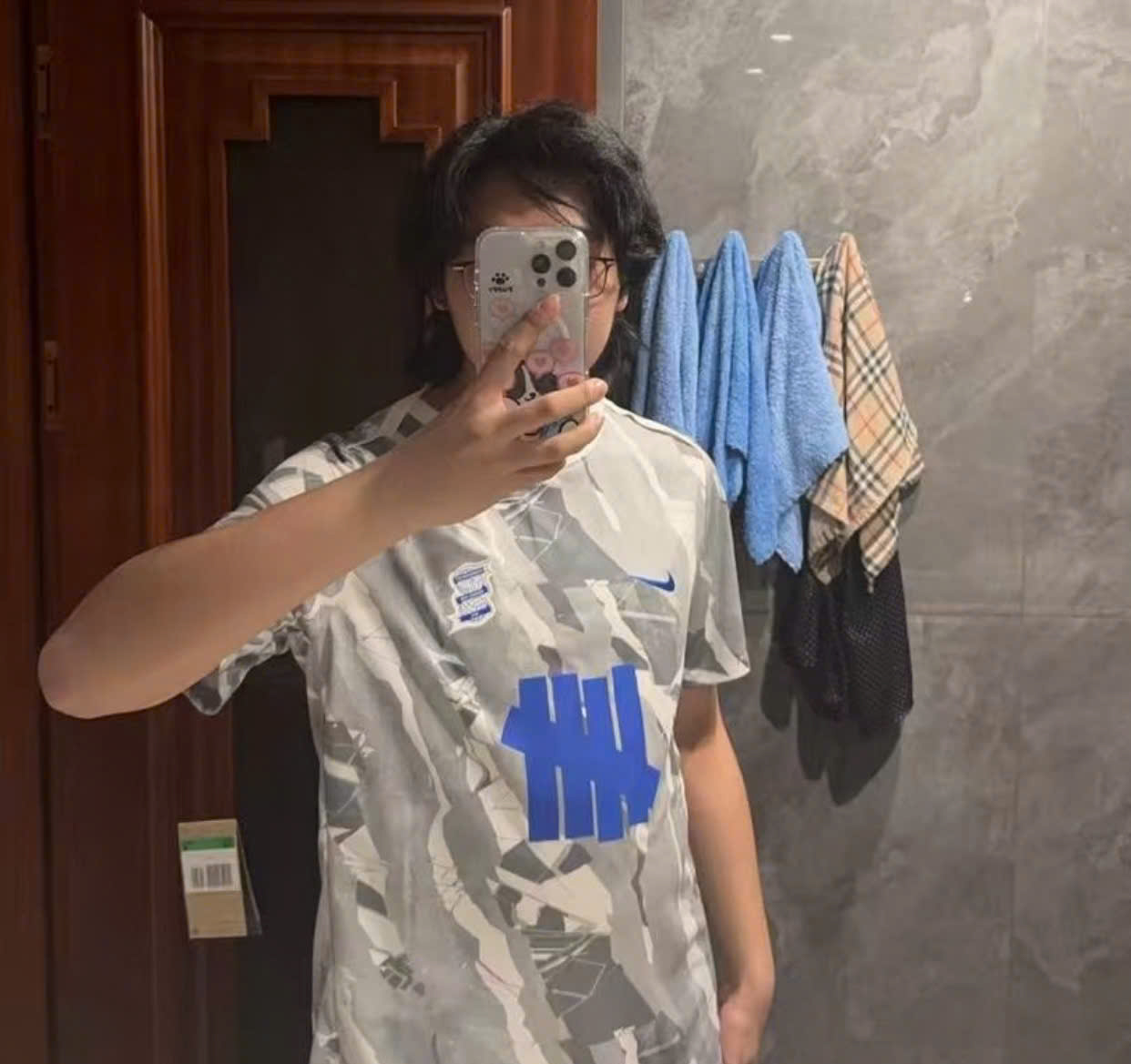 Alternative view of Áo Nike X Undefeated X Bcfc 'Grey' BM0098-100