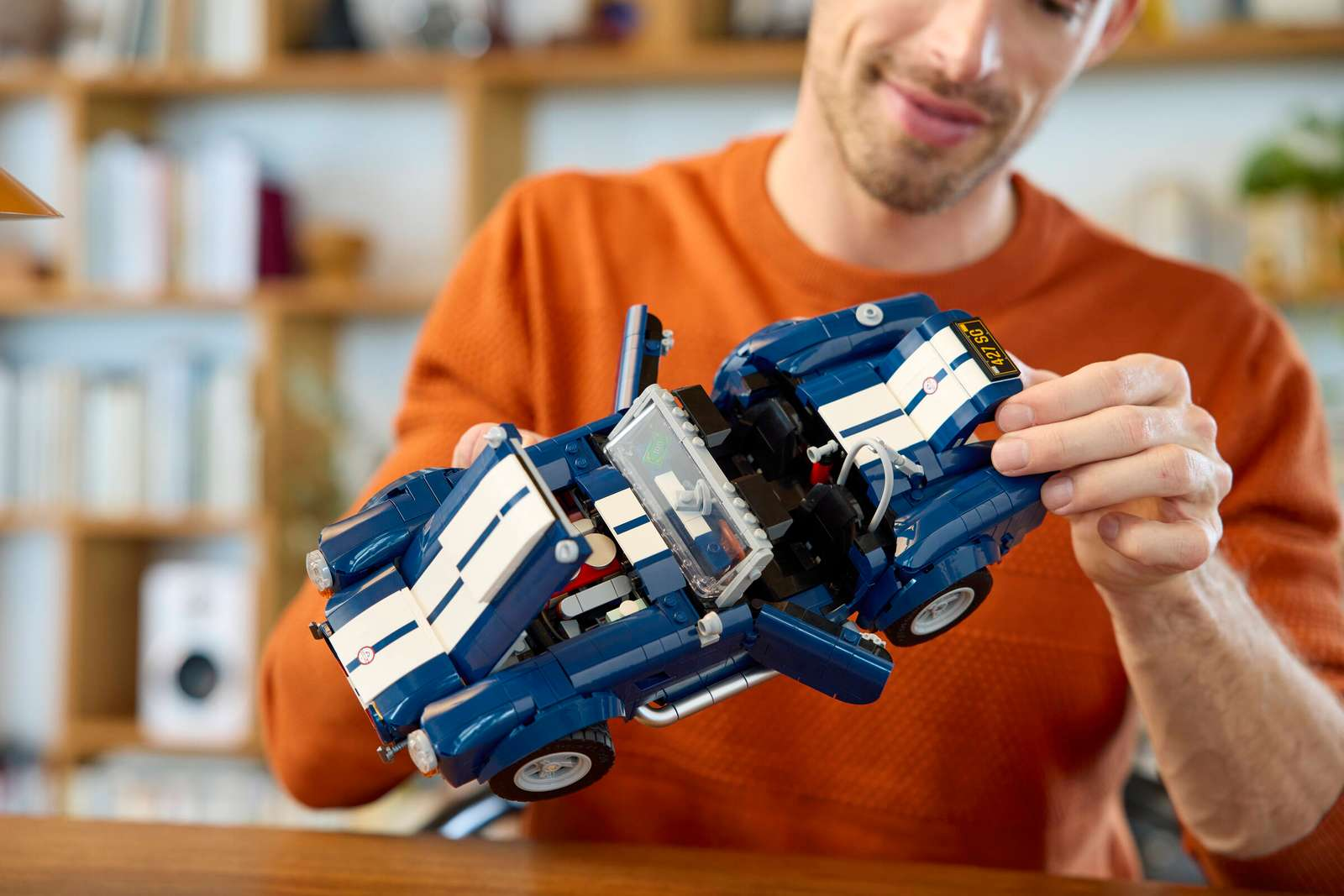 Alternative view of Mô Hình Lego Shelby Cobra 427 S/C 10357