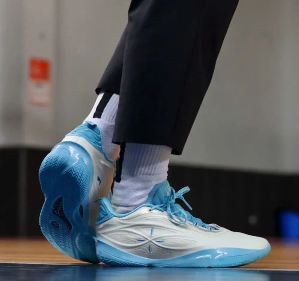 Alternative view of Giày Lining Wade of Wade 808 5 Ultra V2 'Ice White' ABAV045-19