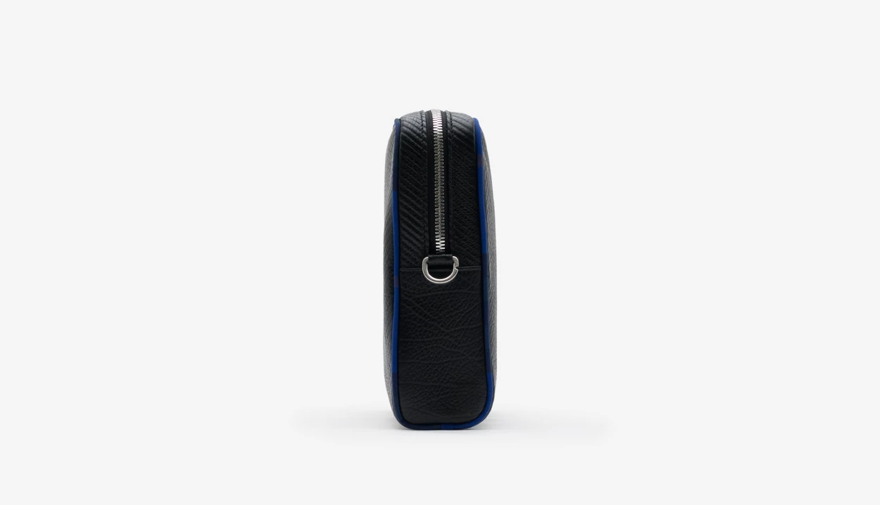 Alternative view of Túi Burberry Heritage EKD Pouch 'Black' 80851681