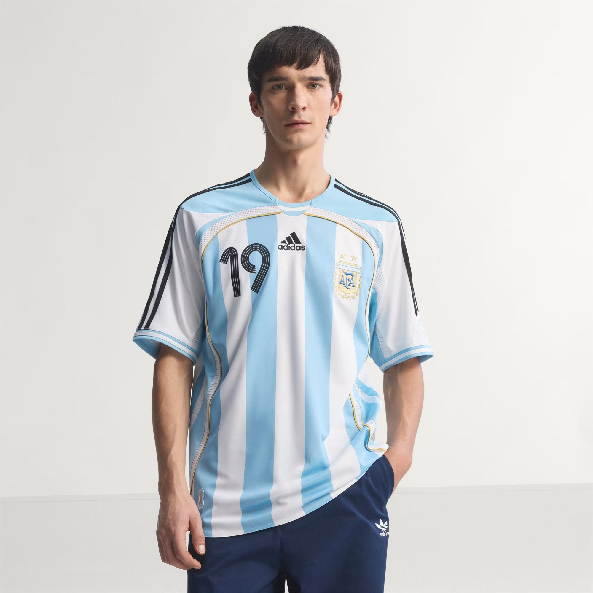 Alternative view of Áo Adidas Argentina Home Jersey 06 'White' JN3708