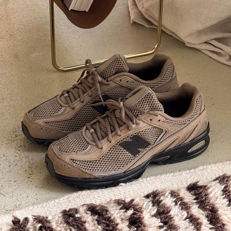 New Balance 509 – Mau sneaker Y2K runner voi thiet ke retro va cong nghe ABZORB