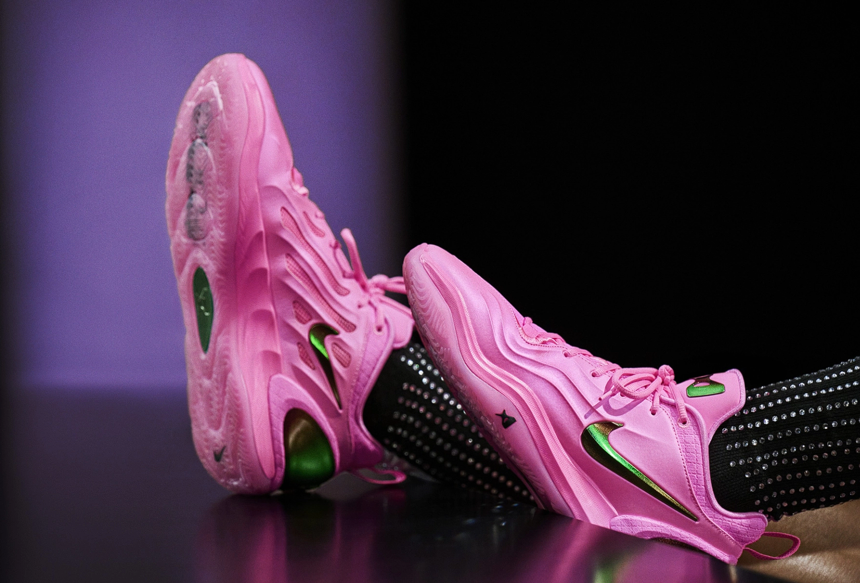 Hinh anh 1: Giay Nike A'Two mau A'Pink cua A'ja Wilson'Two: Giày bóng rổ signature thế hệ thứ hai của A'ja Wilson