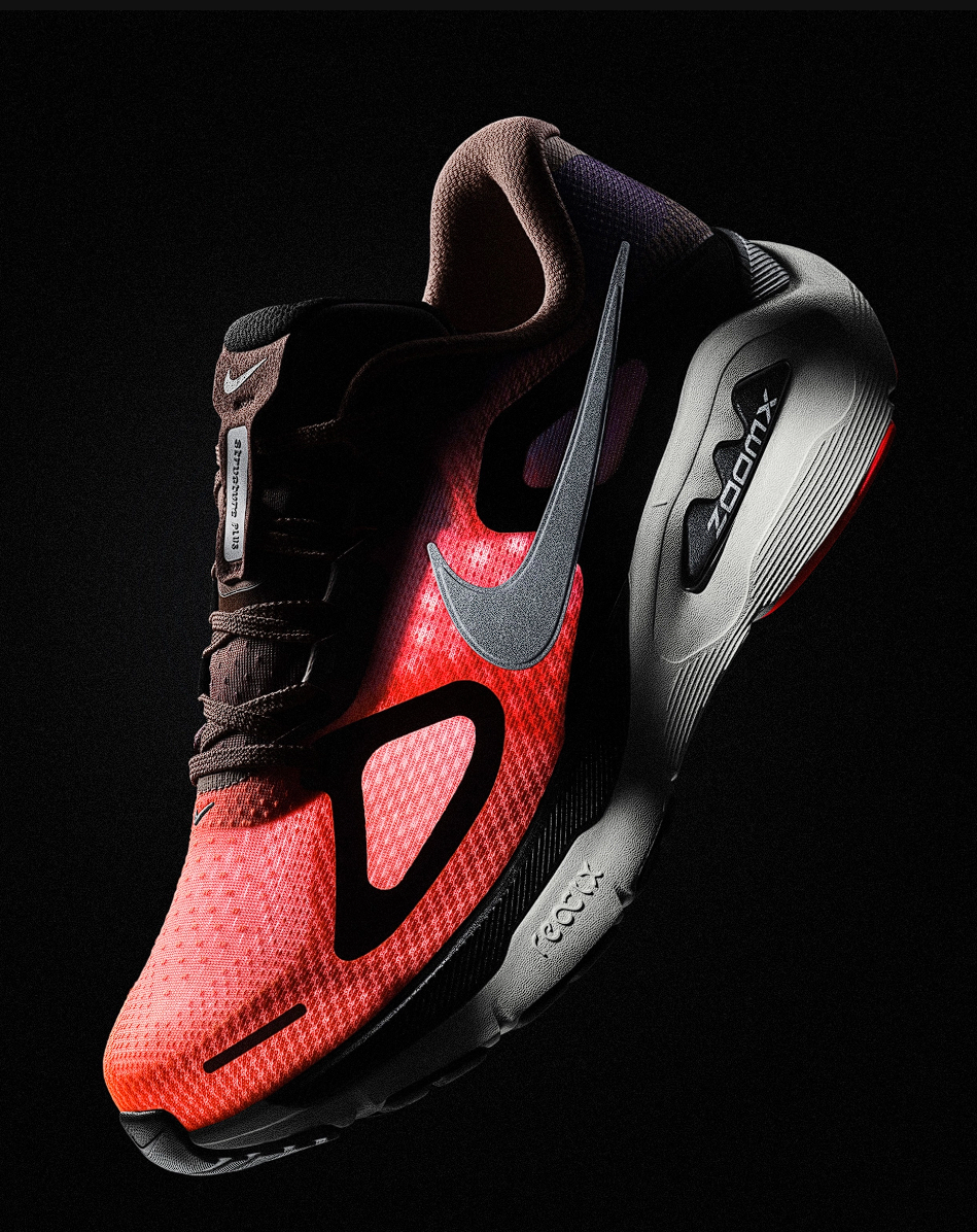 Đánh giá chi tiết giày chạy bộ Nike Structure Plus siêu êm ái