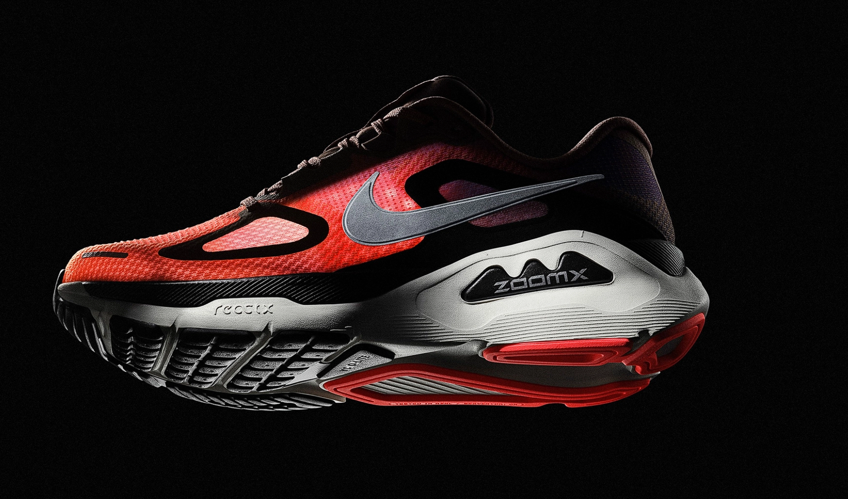 Đánh giá chi tiết giày chạy bộ Nike Structure Plus siêu êm ái
