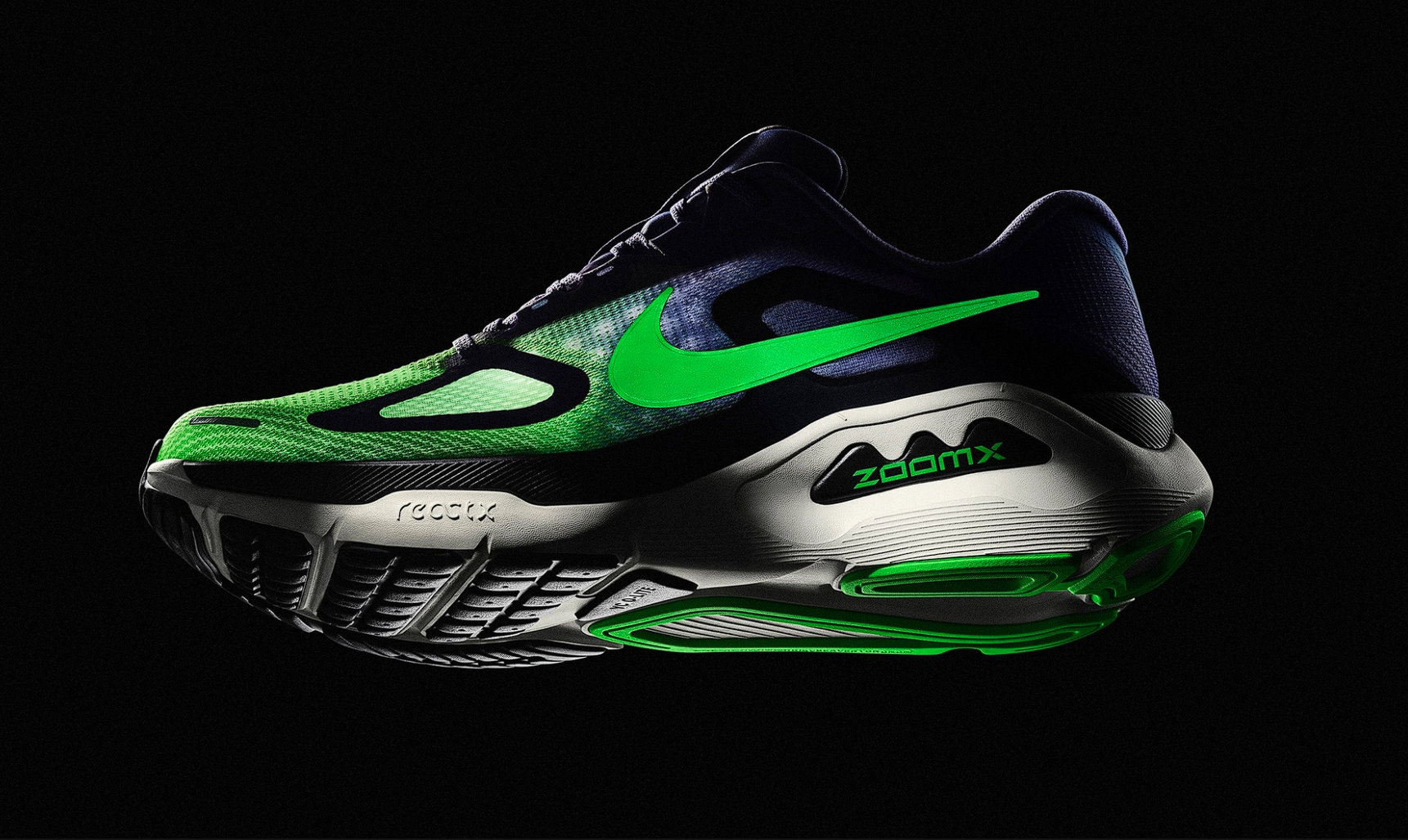 Đánh giá chi tiết giày chạy bộ Nike Structure Plus siêu êm ái
