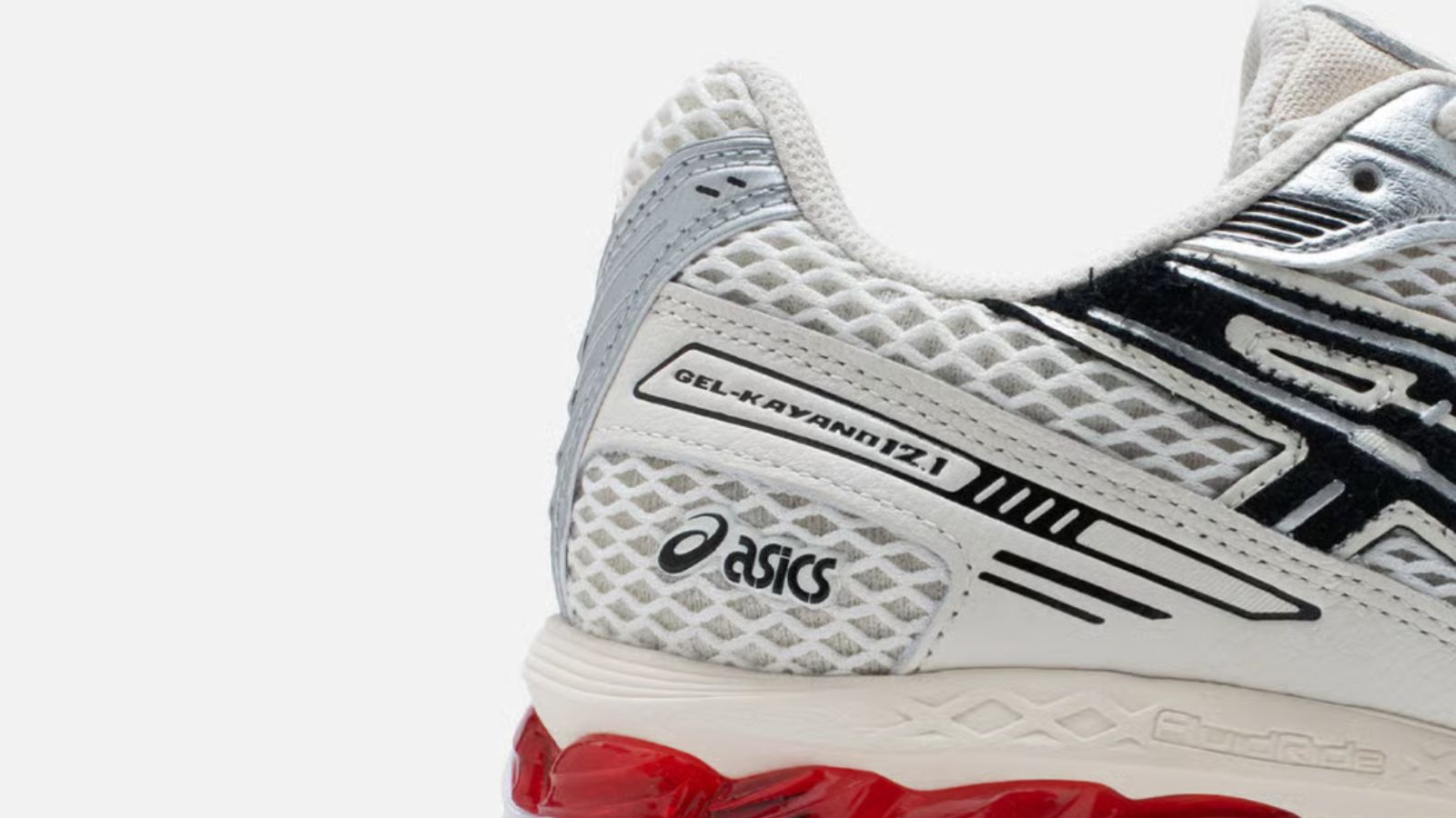 Hinh anh 5: ASICS Gel-Kayano 12.1 The Spark voi phoi mau Cream/Black-Red, thiet ke lay cam hung tu que diem