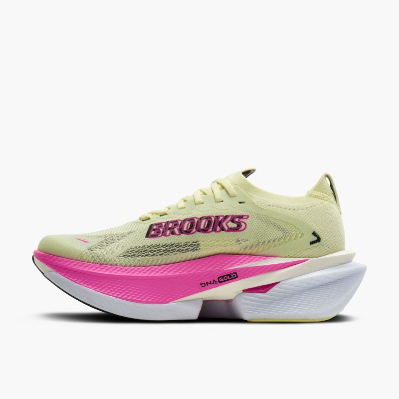 Alternative view of Giày Brooks Hyperion Max 3 'Luminary Cyber Pink' 120455-1B-745