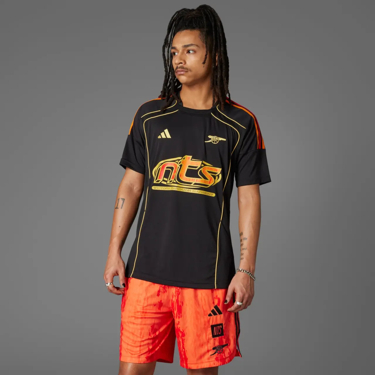 Alternative view of Áo Adidas Arsenal FC Nts Ubp Jersey JL8052