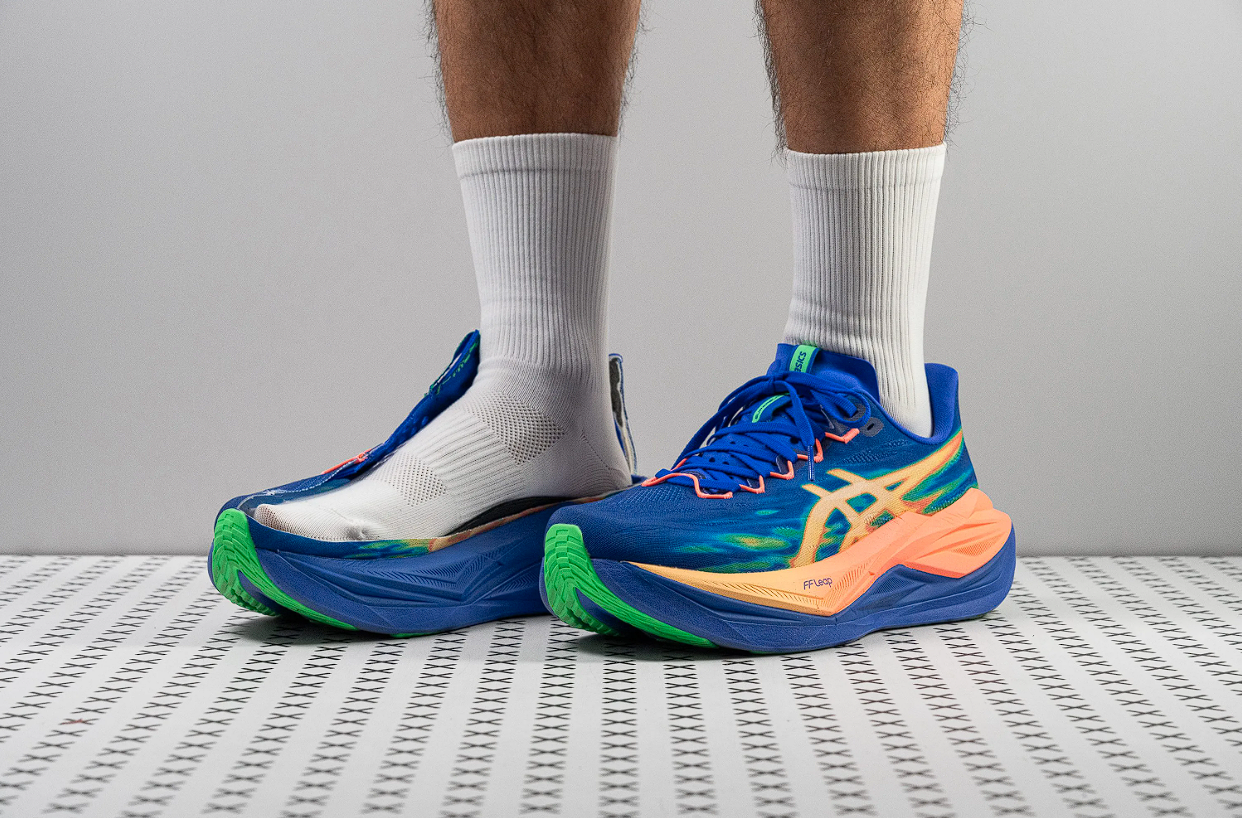 Hinh anh 2: Giay chay bo Asics Superblast 3 voi cong nghe dem FF Leap