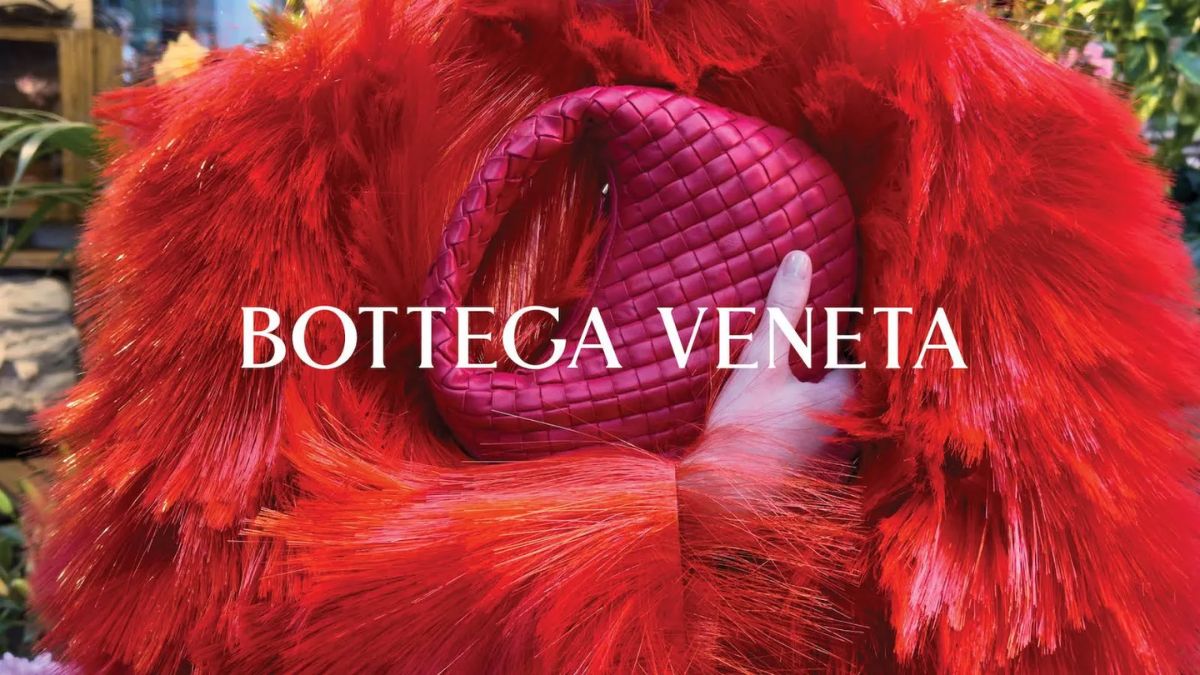 Bo suu tap Bottega Veneta Summer 2026 cua Louise Trotter tai Venice