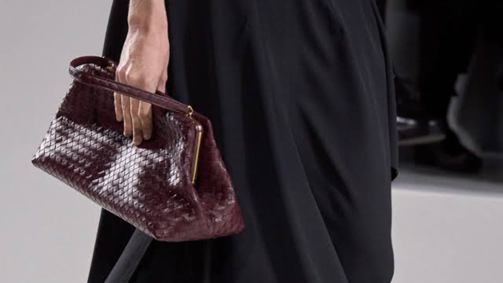 Hinh anh 5: Bo suu tap Bottega Veneta Summer 2026 cua Louise Trotter tai Venice
