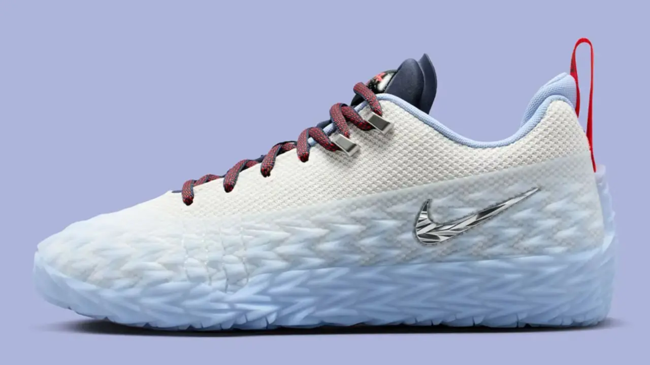 Hinh anh 3: Nike ST Charge - Giay bong ro street style 2026 cho san ngoai troi