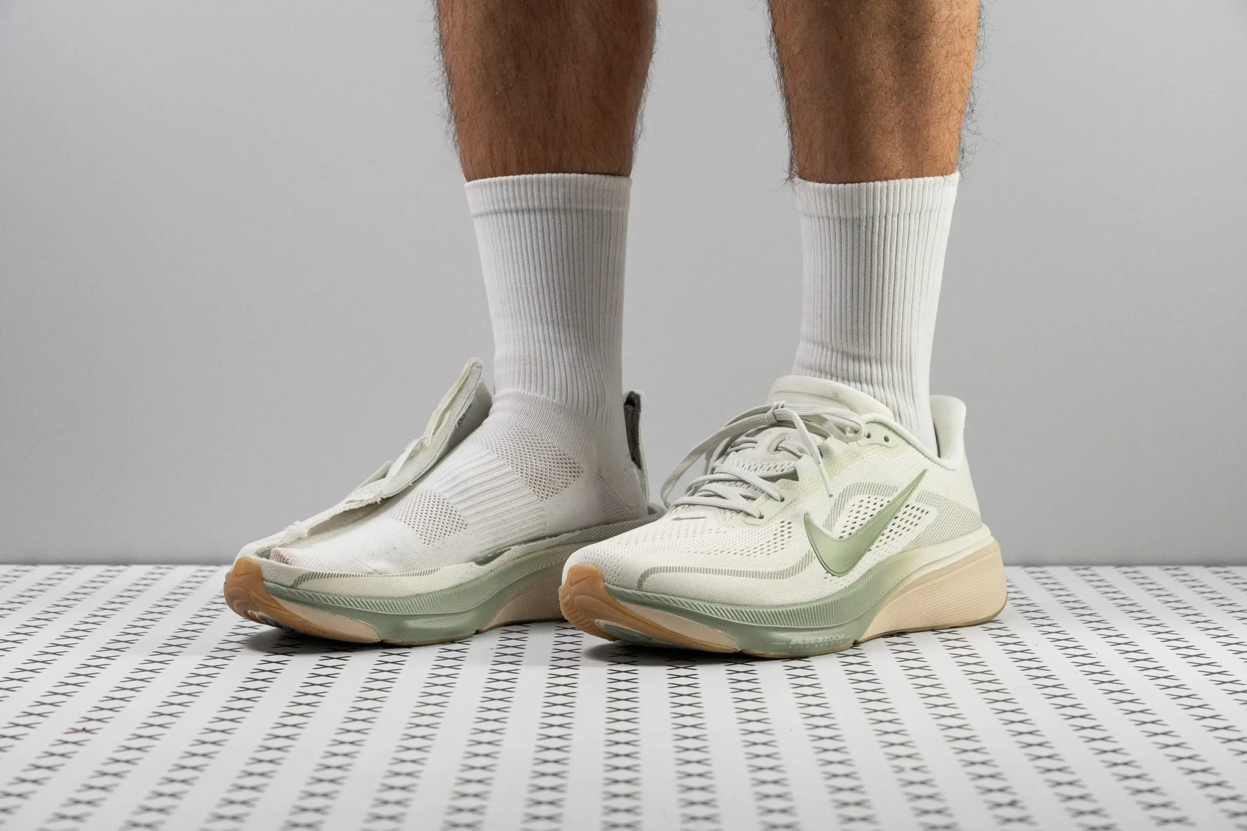 Hinh anh 2: Giay chay bo Nike Pegasus 42 moi nhat 2026 voi thiet ke hien dai va cong nghe tien tien