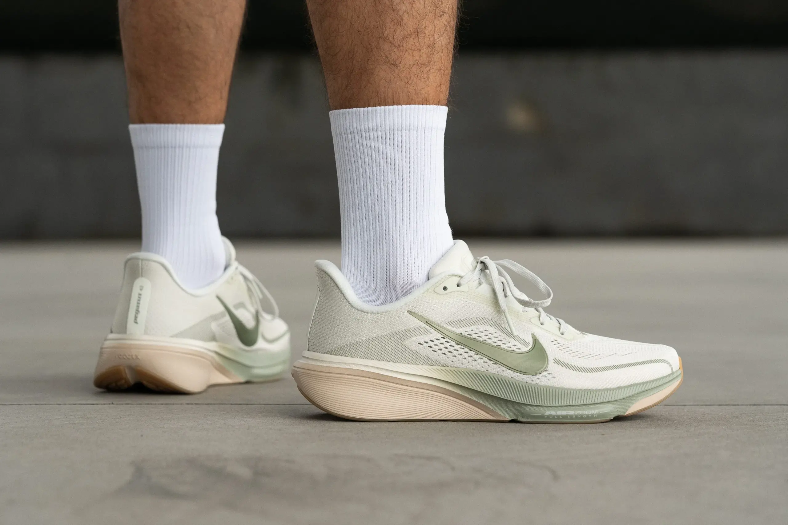 Hinh anh 4: Giay chay bo Nike Pegasus 42 moi nhat 2026 voi thiet ke hien dai va cong nghe tien tien