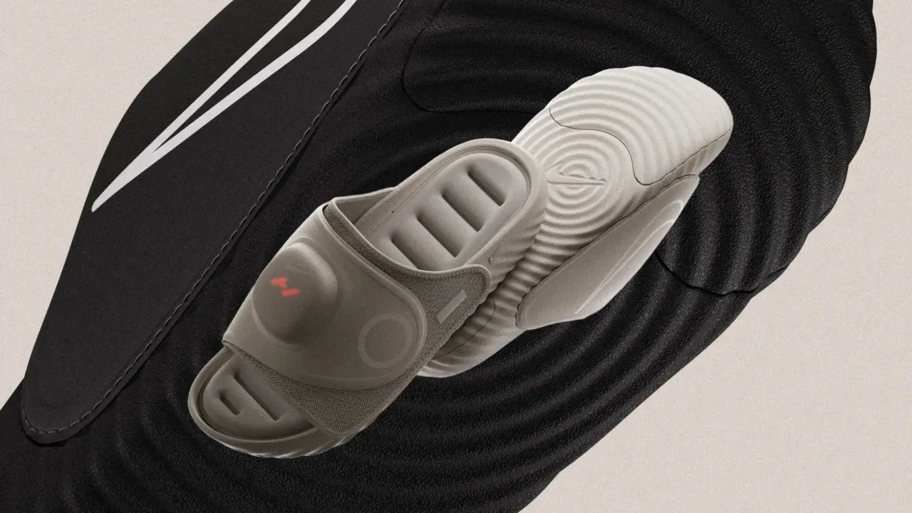 Nike Air Zoom Hyperslide - Dep massage cong nghe voi quai dep tich hop nhiet va rung.