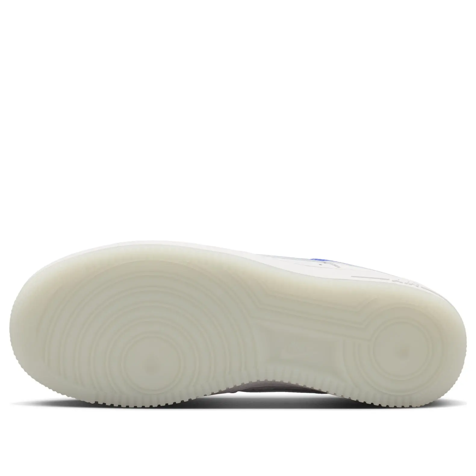 Alternative view of Giày Nike Air Force 1 '07 LV8 'Summit White' IW1235-121