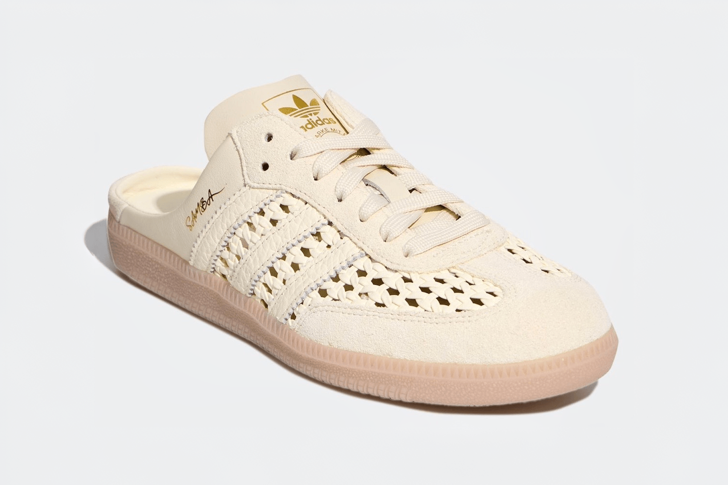 Adidas Samba Mule Woven 'Crew White' khoác diện mạo đạp gót mới